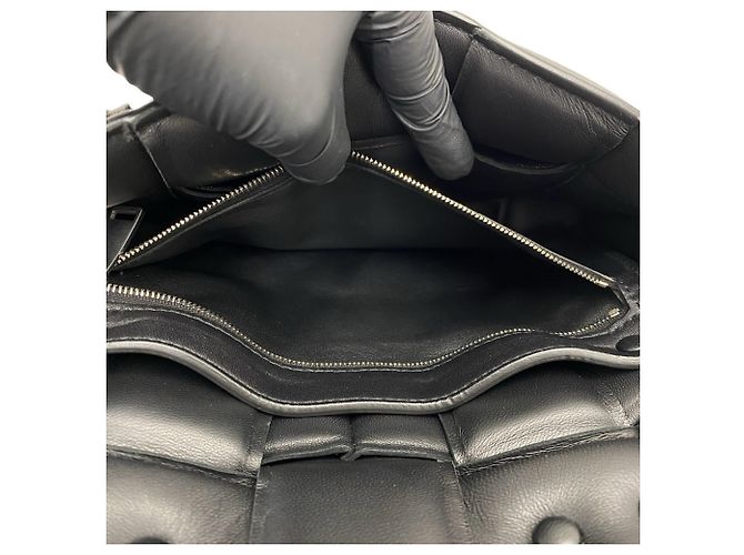 Sac à épaule en cuir Bottega Veneta Padded Cassette avec chaîne Noir - vue 10