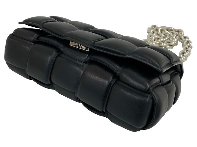 Sac à épaule en cuir Bottega Veneta Padded Cassette avec chaîne Noir - vue 8
