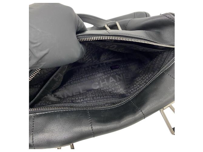 Mini borsa Boston Chanel in pelle nera Nero - vista 10
