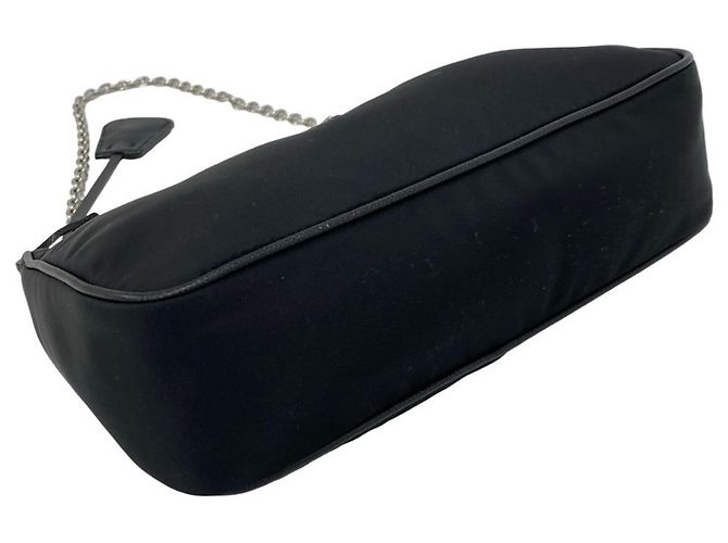 Saffiano Borsa a tracolla Prada in nylon Tessuto Pocono con logo triangolare in metallo Nero - vista 7
