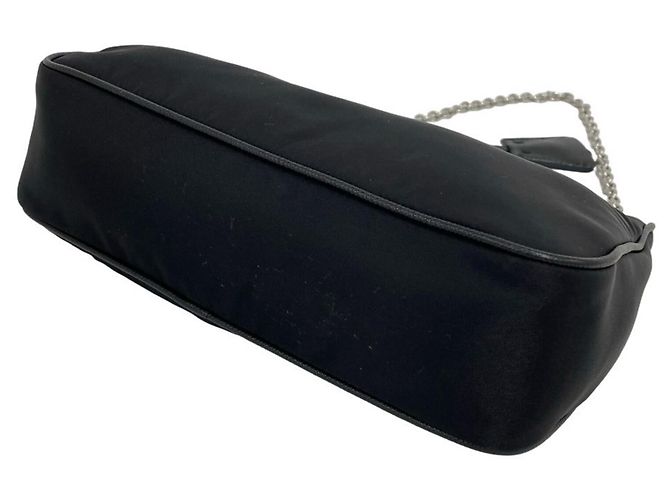 Saffiano Borsa a tracolla Prada in nylon Tessuto Pocono con logo triangolare in metallo Nero - vista 8