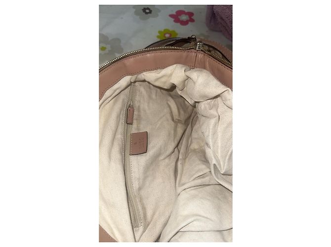 Borsa Gucci in tela Diamante beige e pelle rosa - vista 4
