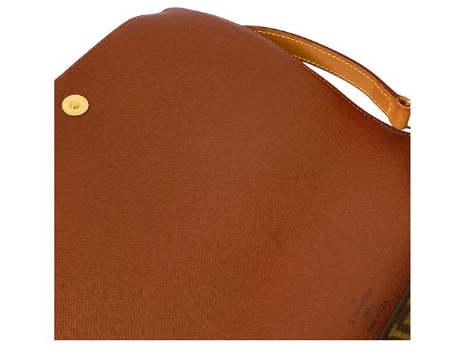 Borsa a tracolla Louis Vuitton Musette Tango Short Monogram Marrone Monogramma - vista 11