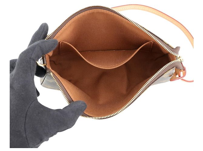 Borsa Louis Vuitton Monogram Pochette Accessoires Marrone Monogramma - vista 5