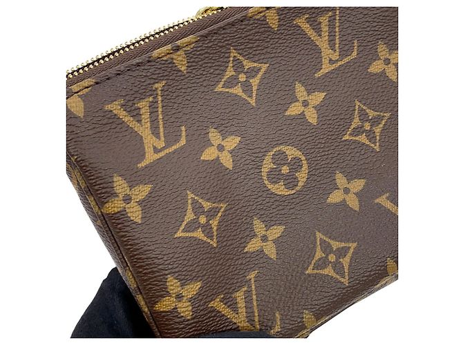 Borsa Louis Vuitton Monogram Pochette Accessoires Marrone Monogramma - vista 7