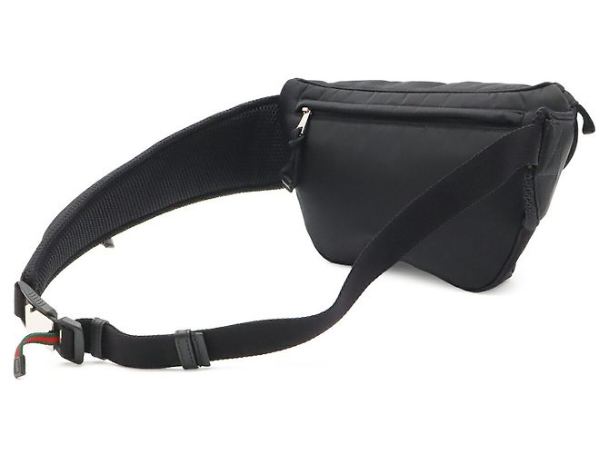 Piccolo borsello a cintura Gucci in nylon Nero - vista 3