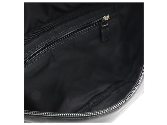 Piccolo borsello a cintura Gucci in nylon Nero - vista 9