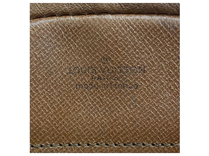 Borsa a tracolla Louis Vuitton in pelle marrone - vista 11