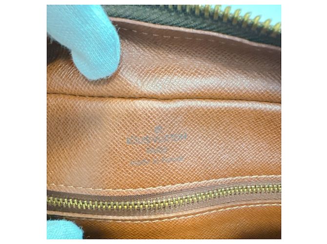 Borsa a tracolla Louis Vuitton Nile Monogram Marrone Monogramma - vista 9