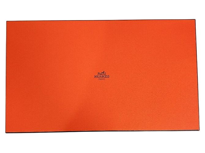 Hermès Hermes Cavalcadour Stola in Rot - Ansicht 8