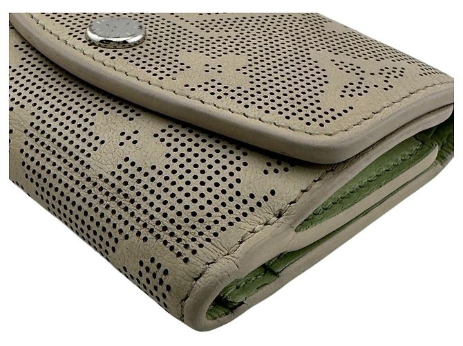Cartera tri-fold Louis Vuitton Mahina Reverse Leather Beige - vista 4