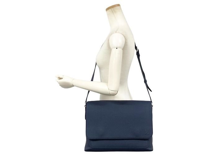 Borsa a tracolla Louis Vuitton Aerogram Speed Messenger Blu Blu navy - vista 12