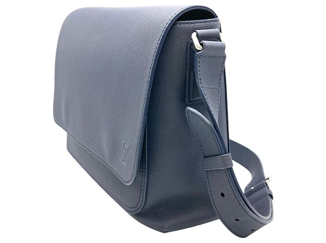 Borsa a tracolla Louis Vuitton Aerogram Speed Messenger Blu Blu navy - vista 2