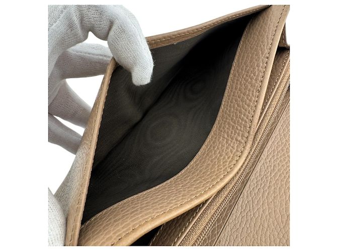 Cartera larga Gucci GG Marmont de piel beige - vista 9
