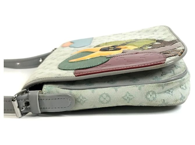 Louis Vuitton Monogram Mini Musette Contes de Fées Crossbody Flap Pouch Marrone Monogramma - vista 3