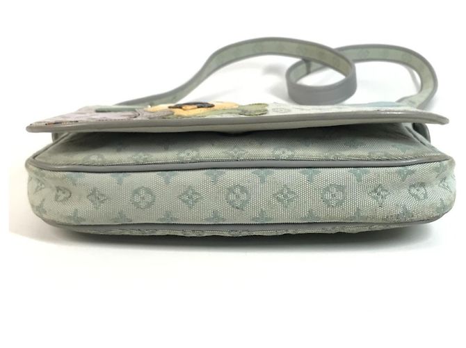 Louis Vuitton Monogram Mini Musette Contes de Fées Crossbody Flap Pouch Marrone Monogramma - vista 6
