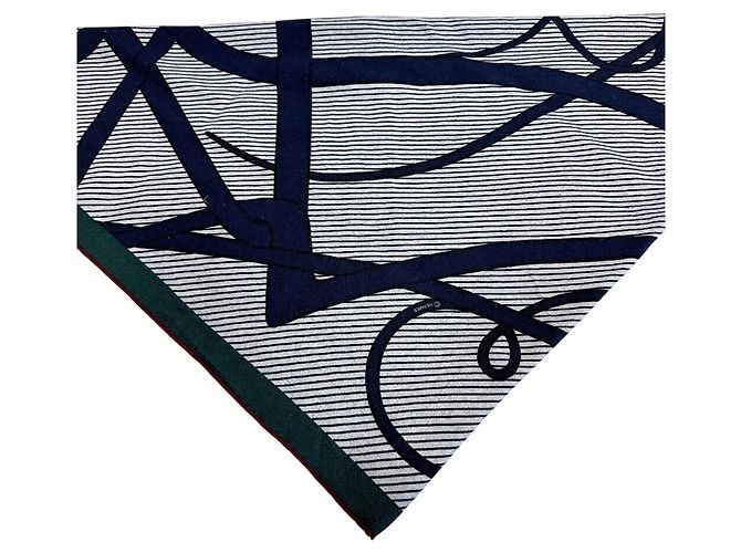Hermès Triangle Geant Seidentuch Rot Grün Marineblau - Ansicht 3