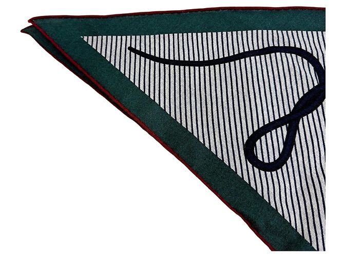 Hermès Triangle Geant Seidentuch Rot Grün Marineblau - Ansicht 8