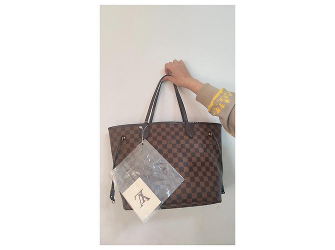 Borsa Tote Louis Vuitton Neverfull MM Damier Ebene Canvas Marrone Monogramma - vista 5