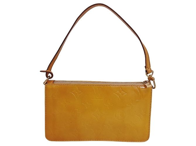 Borsa Louis Vuitton Lexington Monogram Vernis Giallo - vista 2