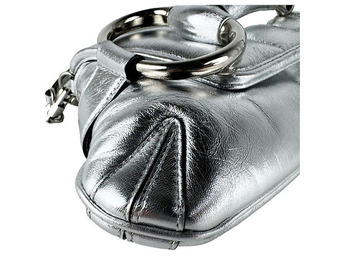 Borsa a tracolla Gucci in pelle argento - vista 9
