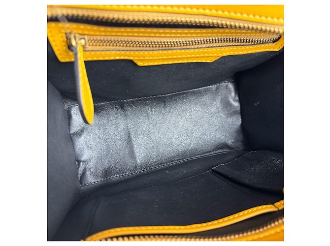 Céline Borsa a mano Celine Luggage Micro Shopper in pelle Nero Giallo - vista 5