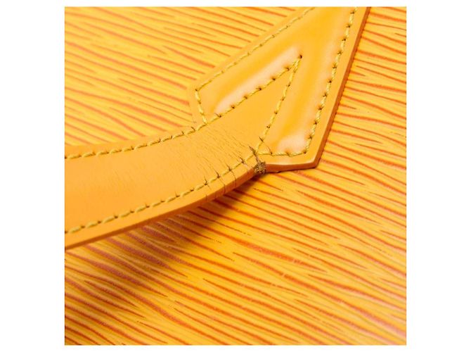 Louis Vuitton Lussac Borsa a tracolla Pelle Epi Gialla Giallo - vista 11