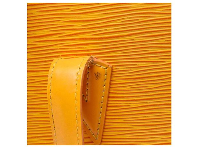 Louis Vuitton Lussac Borsa a tracolla Pelle Epi Gialla Giallo - vista 13