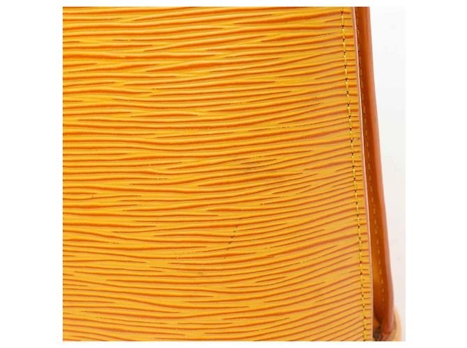 Louis Vuitton Lussac Borsa a tracolla Pelle Epi Gialla Giallo - vista 14