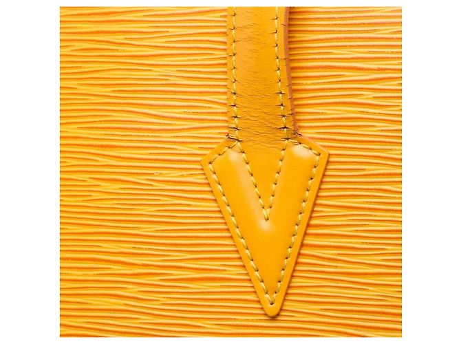 Louis Vuitton Lussac Borsa a tracolla Pelle Epi Gialla Giallo - vista 15