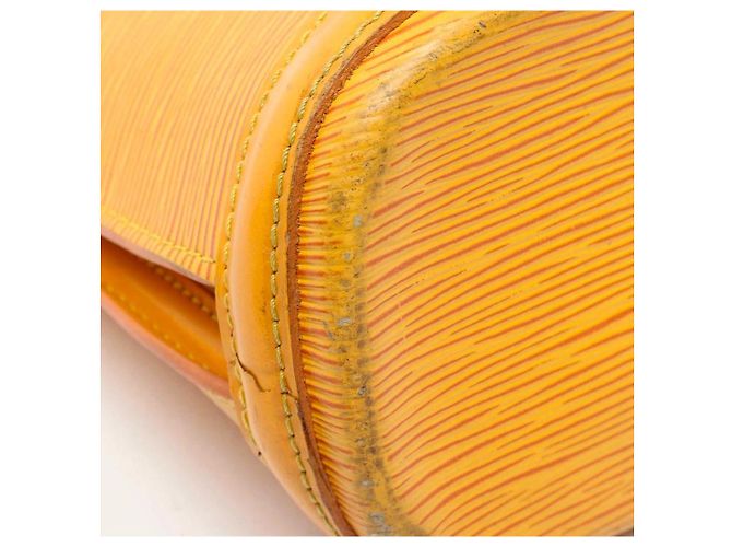 Louis Vuitton Lussac Borsa a tracolla Pelle Epi Gialla Giallo - vista 19