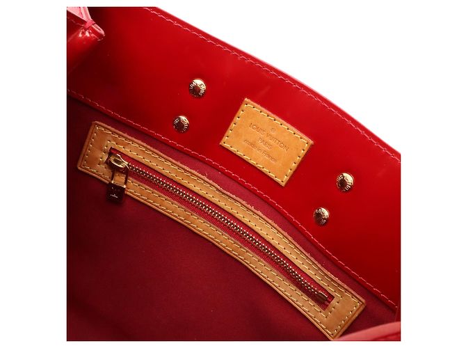 Borsa Louis Vuitton Monogram Vernis Lead PM Rosso - vista 9