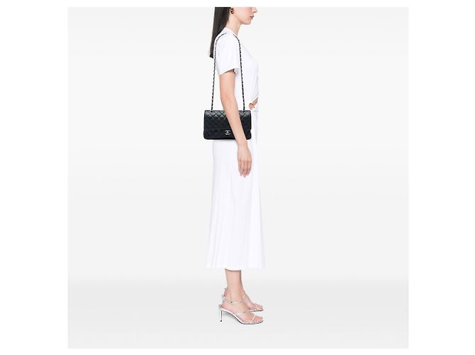 Chanel Black Medium Classic Caviar Double Flap Nero - vista 5
