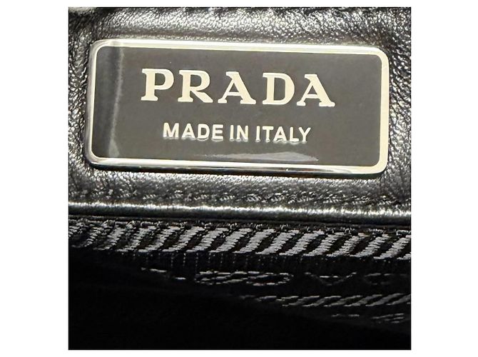 Borsa Camera Prada in Vitello Daino Nera Nero - vista 5