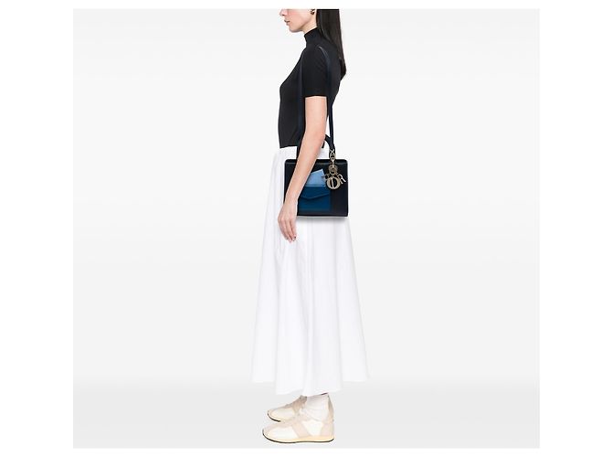 Dior Black Medium Calfskin Pockets Lady Dior Nero - vista 5