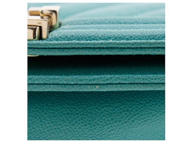 Chanel Blue Small Chevron Caviar Boy Flap Turchese - vista 16
