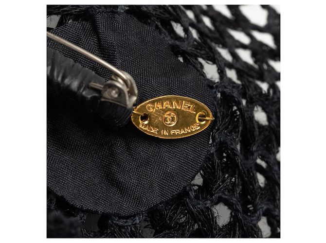 Spilla Camelia in Maglia Nera Chanel Nero - vista 3
