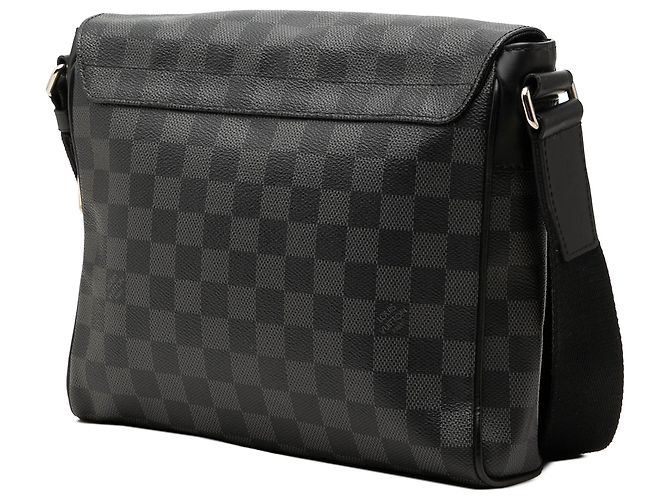 Louis Vuitton Black Damier Graphite District PM Nero - vista 2