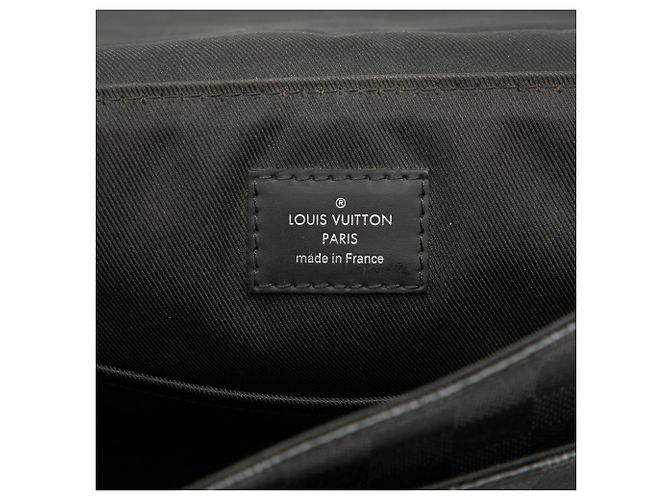 Louis Vuitton Black Damier Graphite District PM Nero - vista 5
