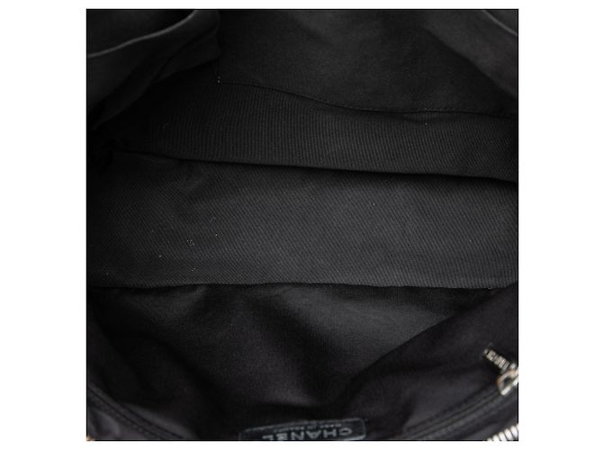 Chanel Black Large Quilted Patent In The Business Tote Nero - vista 4