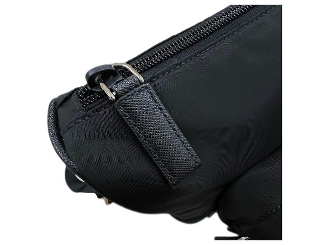 Borsa a tracolla Prada in Re-Nylon nera Large con rifiniture in Saffiano Nero - vista 8