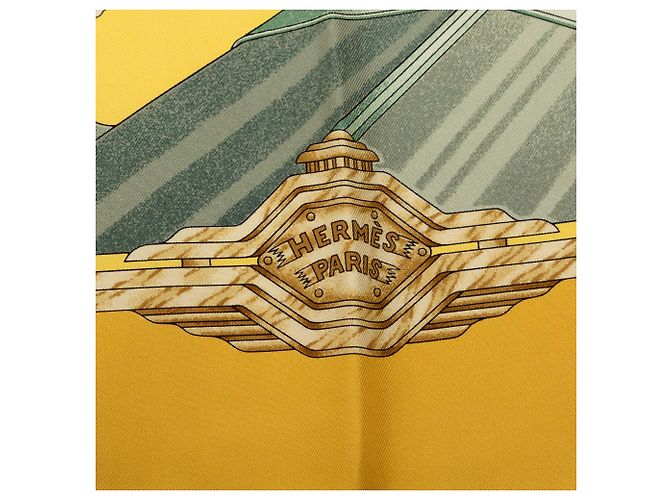 Foulard di seta Hermès Yellow Automobile 90 Giallo Senape - vista 5