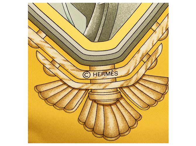 Foulard di seta Hermès Yellow Automobile 90 Giallo Senape - vista 8