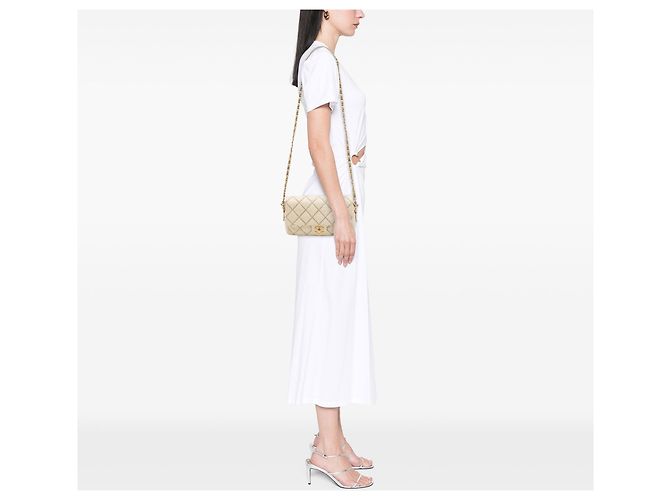 Chanel Beige CC Quilted Calfskin Wild Stitch Flap - vista 6