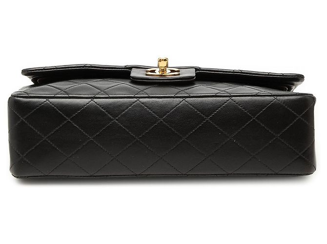 Chanel Black Medium Classic Lambskin Double Flap Nero - vista 3