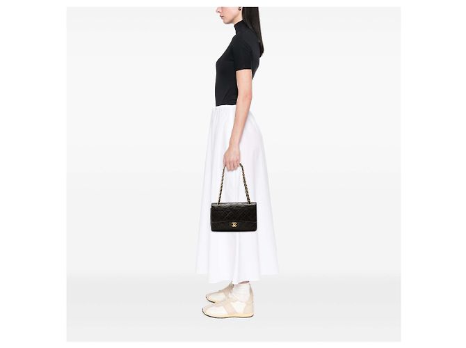 Chanel Black Medium Classic Lambskin Double Flap Nero - vista 7