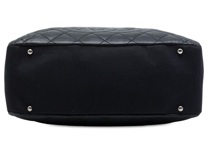 Borsa a tracolla Chanel Lido in pelle d'agnello matelassé nera Paris Venice Nero - vista 3
