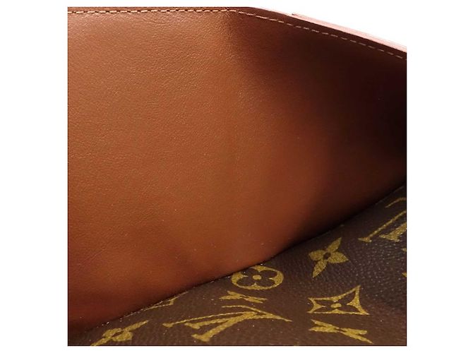 Louis Vuitton Brown Monogram Helene Marrone - vista 8