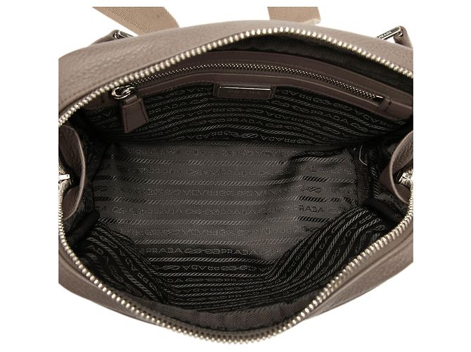 Borsa cintura con zip Prada in Vitello Daino marrone Taupe - vista 4