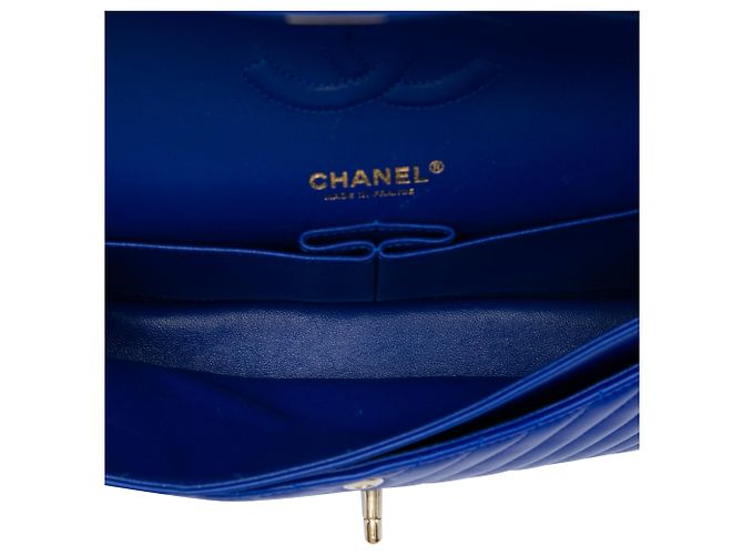 Chanel Blue Medium Classic Chevron Lambskin Double Flap - vista 4